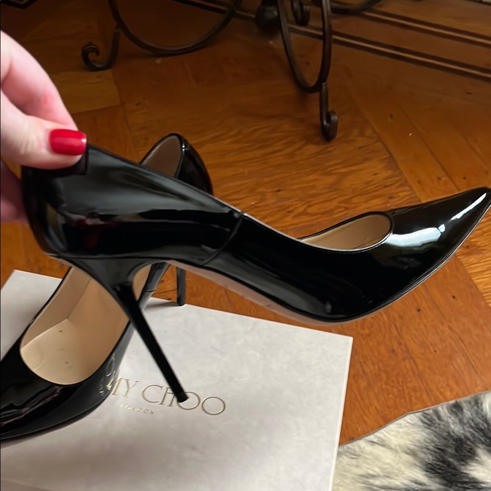 Jimmy Choo Black Stiletto Heels Elegant Design - Picture 2 of 13